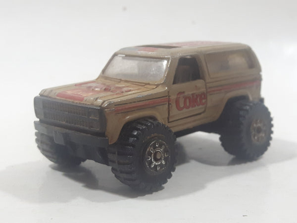 1988 Hartoy Coca Cola Coke Soda Pop Chevrolet Blazer Brown White Red Die Cast Toy Car Vehicle with Opening Doors