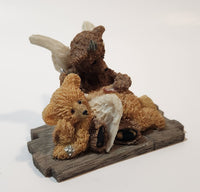 1994 United Design Teddy Angels Everybody Needs A Helping Hand Murray Mending Bruin 2 3/4" Tall Resin Figurine