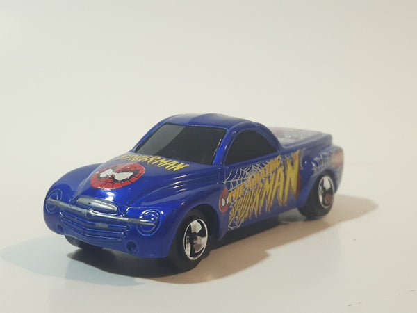 2002 Maisto Marvel Comics The Amazing Spider-Man 2000 Chevrolet SSR Truck Blue Die Cast Toy Car Vehicle