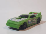 2004 M.M.T.L. Fast Lane Sports Car #17 Green Plastic Body Die Cast Toy Car Vehicle