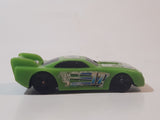 2004 M.M.T.L. Fast Lane Sports Car #17 Green Plastic Body Die Cast Toy Car Vehicle