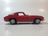 1988 Revell 1963 Corvette Stingray Red 1:24 Scale Die Cast Toy Car Vehicle with Opening Doors and Hood