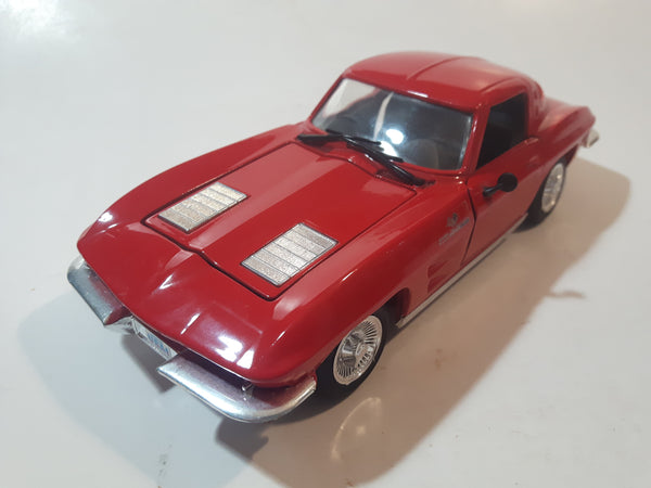 1988 Revell 1963 Corvette Stingray Red 1:24 Scale Die Cast Toy Car Vehicle with Opening Doors and Hood