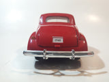 Motor Max No. 68014 1940 Ford Deluxe Coupe Red 1:24 Scale Die Cast Toy Car Vehicle with Opening Doors, Hood, and Trunk