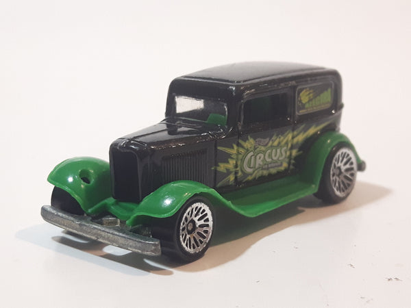 2000 Hot Wheels Circus On Wheels 1932 Ford Black and Green Die Cast Toy Car Vehicle