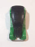 2000 Hot Wheels Circus On Wheels 1932 Ford Black and Green Die Cast Toy Car Vehicle