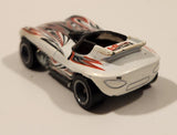 2004 Hot Wheels Final Run Cat-A-Pult White Die Cast Toy Car Vehicle