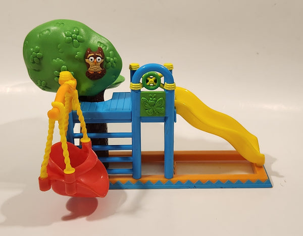 2004 Mattel Viacom Dora The Explorer Talking Dollhouse Backyard Swing Slide Play Set Plastic Toy G6911