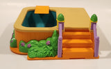 2004 Mattel Viacom Dora The Explorer Talking Dollhouse Backyard Swimming Pool Toy Play Set with Sound