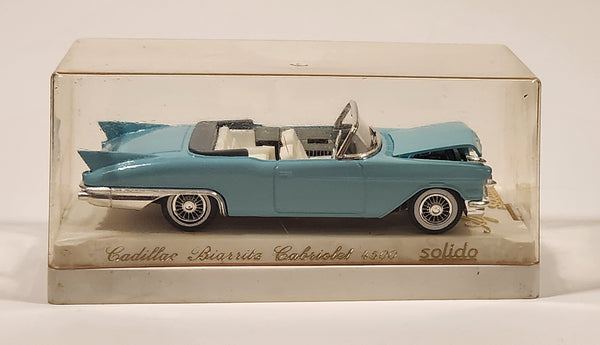 Solido Age d'or Cadillac Biarritz Cabriolet 4500 Turquoise Die Cast Toy Car Vehicle in Display Case
