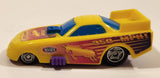 2002 Wendy's NHRA Funny Car Dragster Yellow Plastic Die Cast Toy Car Vehicle 3/5