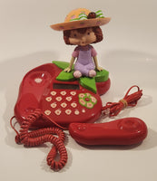 2005 Those Characters From Cleveland Strawberry Shortcake with Light Up Rose While Ringing Telephone with Call Display Model SS211