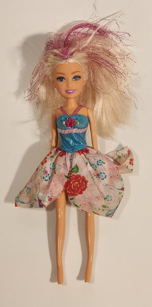 Zuru Sparkle Girlz Baby Sitter 10 1/2" Doll Toy Figure