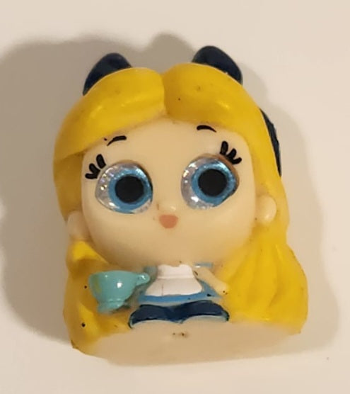Disney Doorables Alice In Wonderland Miniature 1" Toy Figure
