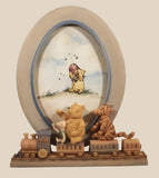 Charpente Disney Winnie The Pooh and Tigger On A Train Resin Picture Frame