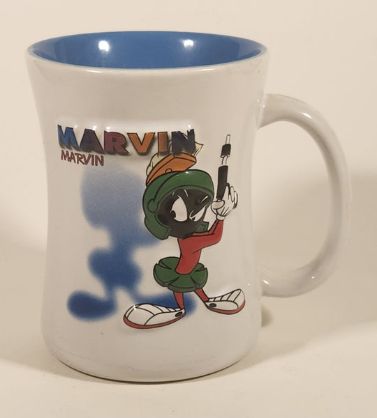 2002 Six Flags Warner Bros. Looney Tunes Marvin The Martian 4 1/2" Tall Embossed Ceramic Coffee Mug Cup