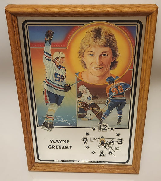 Rare Vintage Working 1980s Stamford Art SportArt Wayne Gretzky Wood Framed Mirror Wall Clock