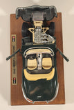 Burago 1961 Jaguar "E" Cabriolet Green 1/18 Scale Die Cast Toy Car Vehicle on Wood Display Stand JDU 877E