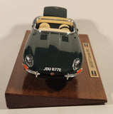 Burago 1961 Jaguar "E" Cabriolet Green 1/18 Scale Die Cast Toy Car Vehicle on Wood Display Stand JDU 877E