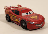 Disney Pixar Cars Lightning McQueen #95 Red Die Cast Toy Race Car Vehicle V2797