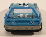 2005 Disney Pixar Cars Shake 'N Go! Dinoco #43 Blue 5 3/4" Die Cast Toy Car Vehicle J6983