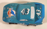 2005 Disney Pixar Cars Shake 'N Go! Dinoco #43 Blue 5 3/4" Die Cast Toy Car Vehicle J6983