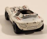 2004 Hot Wheels Final Run Cat-A-Pult White Die Cast Toy Car Vehicle