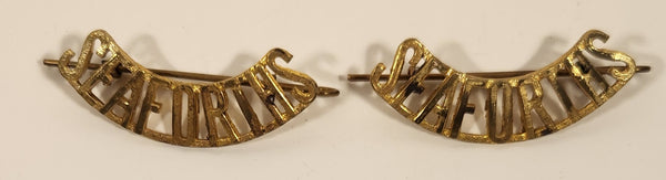 Vintage WWII Canadian Seaforths Highlanders Brass Shoulder Badge Title Set of 2