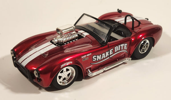 Jada Toys No. 30978 1965 Shelby Cobra 427 S/C Snake Bite Red 1/24 Scale Die Cast Toy Car Vehicle with Opening Doors Hood Trunk