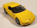 Maisto 2002 Corvette Yellow 1/24 Scale Die Cast Toy Car Vehicle with Opening Doors and Hood