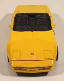 Motor Max No. 73298 1986 Corvette Convertible Yellow 1/24 Scale Die Cast Toy Car Vehicle with Opening Doors and Hood