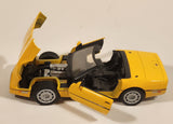 Motor Max No. 73298 1986 Corvette Convertible Yellow 1/24 Scale Die Cast Toy Car Vehicle with Opening Doors and Hood