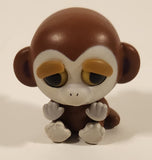 2018 Jazwares Feisty Pets Mini Misfits Grandmaster Funk Monkey 1 1/2" Toy Figure with Moving Mouth and Eyes Including Green Carrier Crate