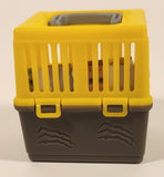 2018 Jazwares Feisty Pets Mini Misfits Marky Mischief Lion 1 7/8" Toy Figure with Moving Mouth and Eyes Including Yellow Carrier Crate