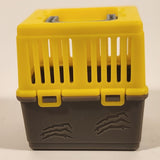 2018 Jazwares Feisty Pets Mini Misfits Junkyard Jeff The Goat 1 5/8" Toy Figure with Moving Mouth and Eyes Including Yellow Carrier Crate