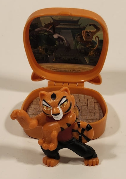 2022 McDonald's DWA DreamWorks All Stars Kung Fu Panda Master Tigress PVC Toy Figure and Plastic Storage Case Clip On