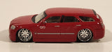 2005 Maisto Playerz Dodge Magnum RT Station Wagon Red Die Cast Toy Car Vehicle with Rubber Tires