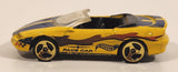 2000 Hot Wheels Camaro Convertible Pace Car Yellow Die Cast Toy Car Vehicle