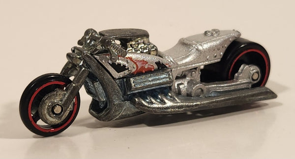 2005 Hot Wheels First Editions Realistix Airy 8 Metalflake Silver Motorcycle Die Cast Toy Vehicle