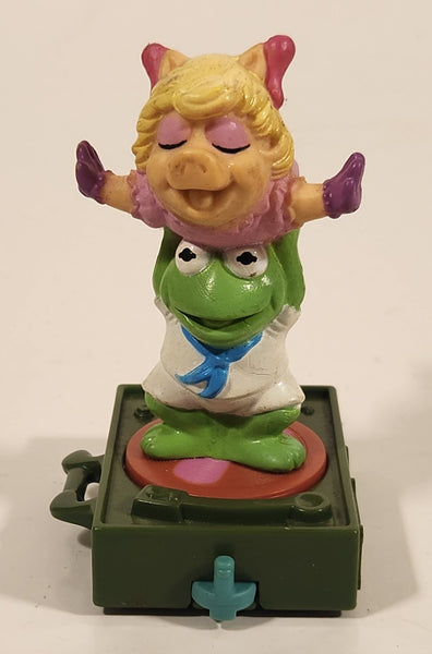 1994 McDonald's Henson Muppets Kermit and Miss Piggy 3 1/4" Plastic Toy Train Car Vehicle Figure