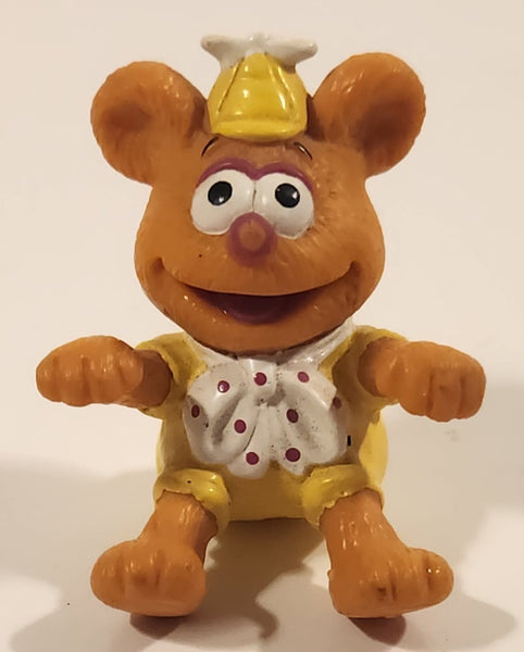 1990 Muppet Babies Baby Fozzie Sitting 2" PVC Toy Figure