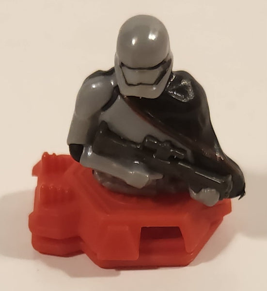 Ferrero Kinder Surprise Star Wars DV353 1 3/8" Tall Toy Figure