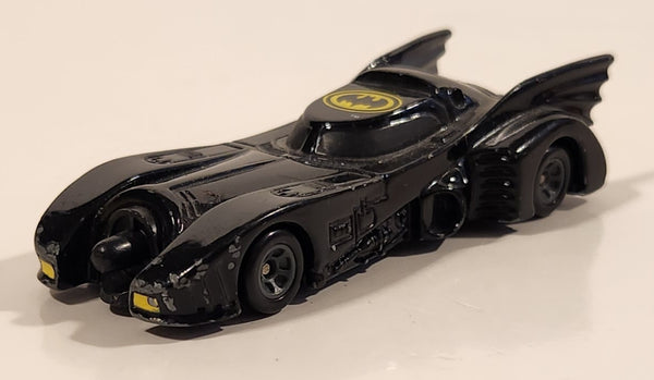 Vintage 1989 ERTL DC Comics Batmobile Black Die Cast Toy Car Vehicle