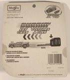 2011 Maisto Fresh Metal Burnin' Key Cars Blue Die Cast Toy Car Vehicle