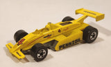 1992 Hot Wheels Thunderstreak Pennzoil Yellow Die Cast Toy Race Car Vehicle