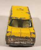 Vintage 1981 Universal Studios Yatming No. 1501 Ford Econoline E-150 Van Yellow with Green Graphics Die Cast Toy Car Vehicle