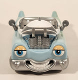 2001 The Chevron Cars No. 27 Della Deluxe White and Light Green Blue Plastic Toy Car Vehicle