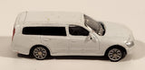 2004 Lawson Dress Up Car Collection Nissan Stagea Axis White Miniature Plastic Toy Car Vehicle