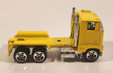 1999 Hot Wheels Constructions Site Playset Ford Stake Bed Truck Yellow Die Cast Toy Car Vehicle