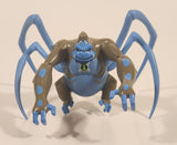 2010 Cartoon Network Ben 10 Ultimate Alien Spidermonkey Haywire 5 1/2" Wide Plastic Toy Figure